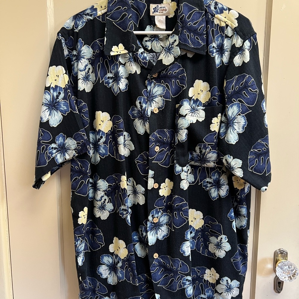 Cherokee M Waikiki Wear Hawaiian Shirt Blue Hibuscus